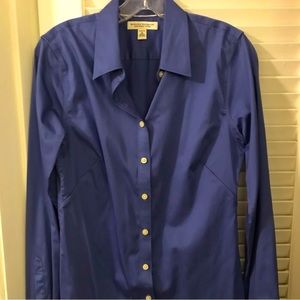 Banana  Republic  non-iron fitted blouse